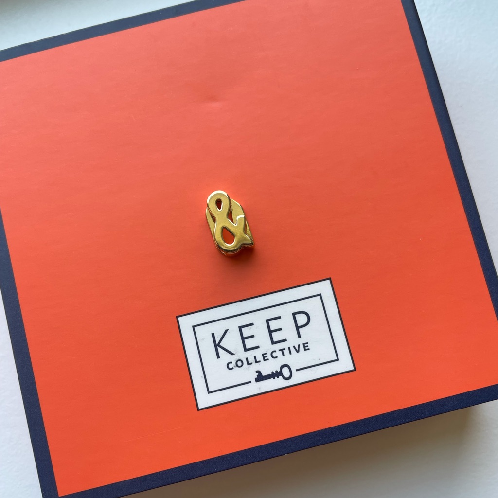 Gold “&”